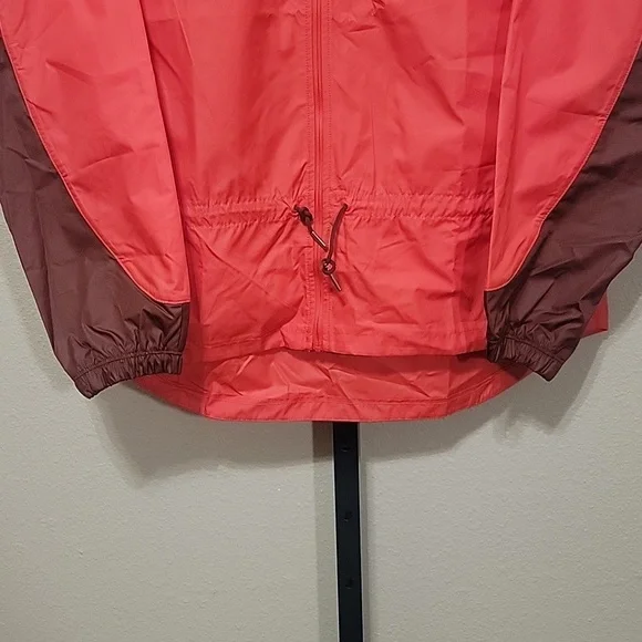 NWT Nike Jacket in Small - Picture 3 of 9